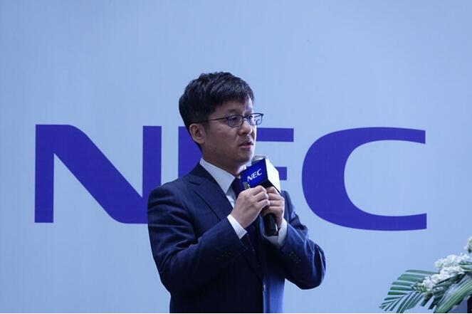 崔永新表示将为渠道伙伴提供更具销售竞争力的产品